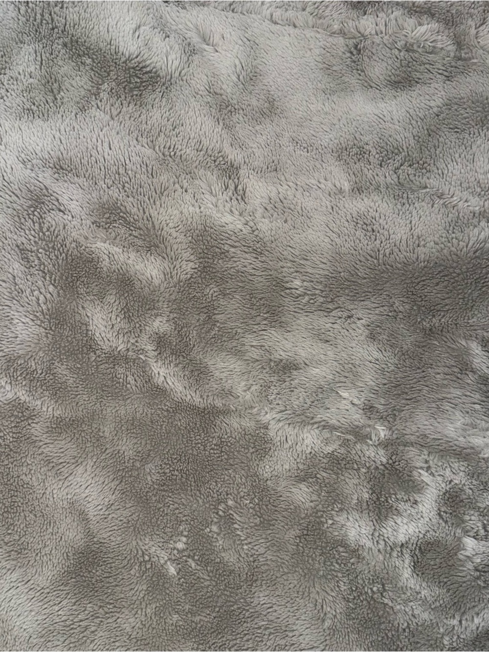 $98 PRE-OWNED Anthropologie Silver Fireside Faux Fur Throw Blanket 60x70 - Picture 7 of 7